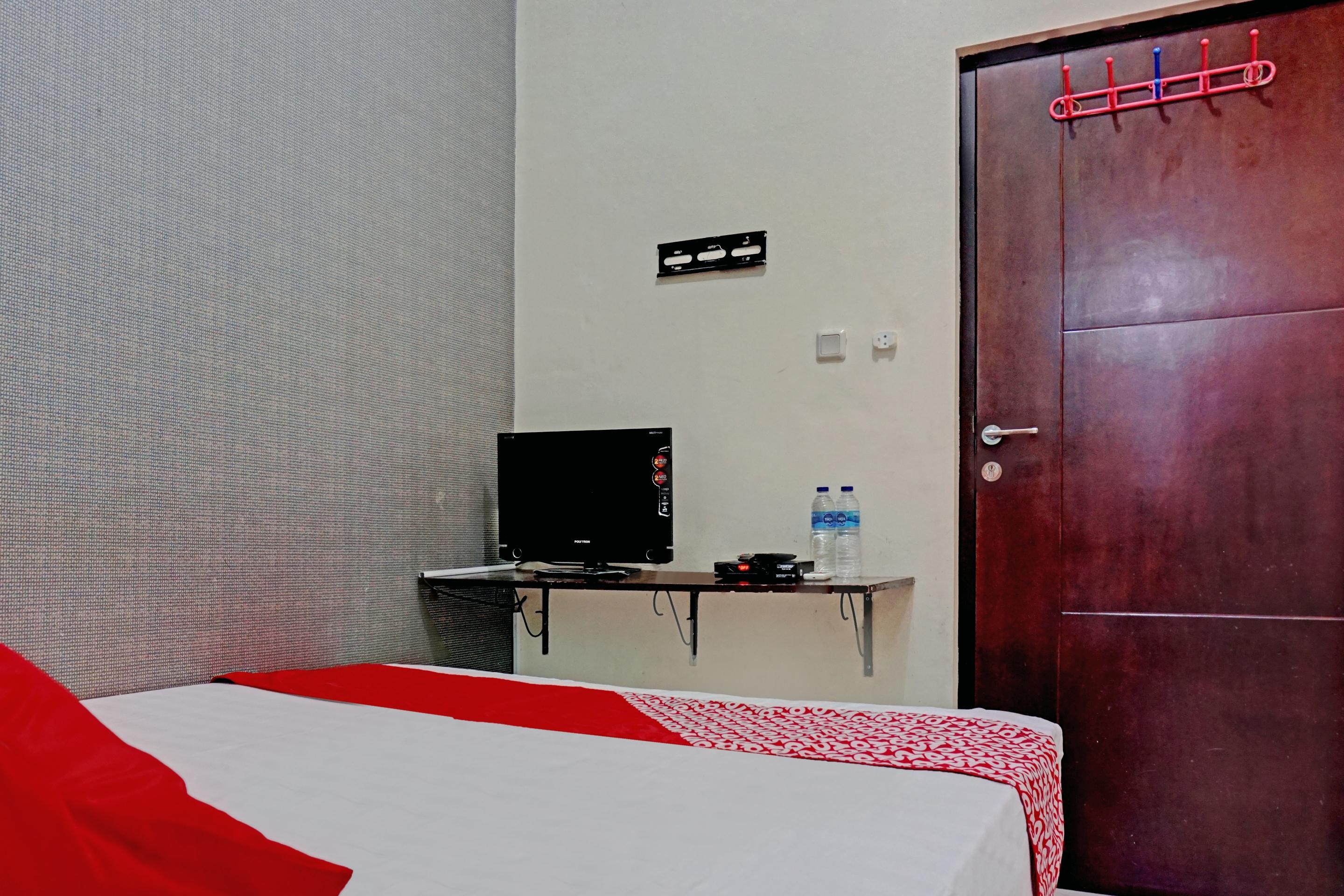 Oyo 90489 Kejora Homestay Jakarta Exterior foto